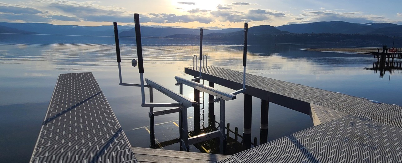 Trusted Paradise Dock & Lift Dealer